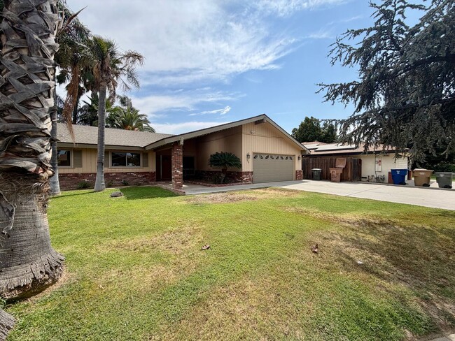 Building Photo - 7809 Westdumfries Ct