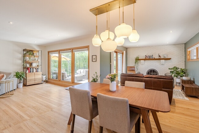 Photo - 715 Lamon Ave