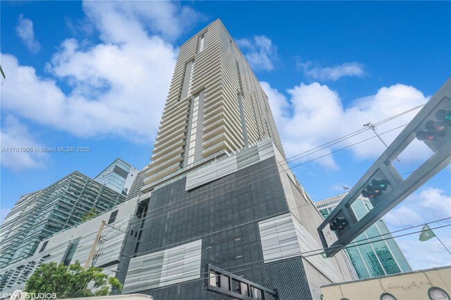 Photo - 88 SW 7th St Condo Unit 2508