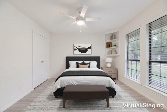 Photo - 2946 Allister St