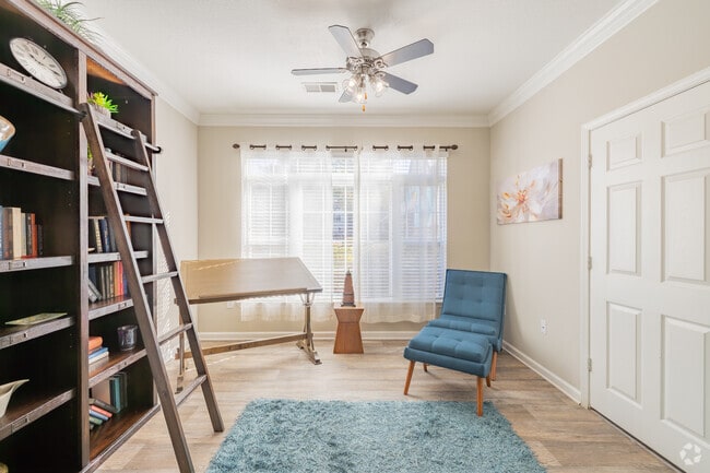 2BR, 2BA - 1,299SF - Office Space