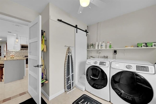 Photo - 232 SW 13th St