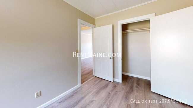 Photo - 114 Riverside Dr Unit 2