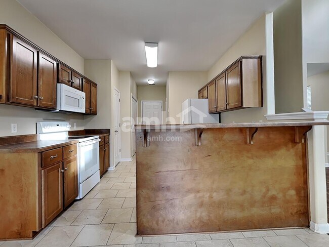 Photo - 65 Summer Hill Way