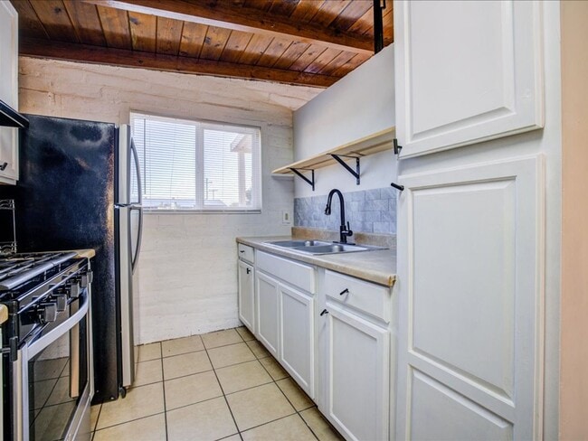 Photo - 3 Bedroom 1 Bathroom