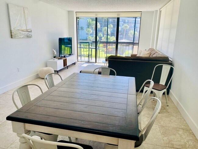 Photo - ** MARCO ISLAND 2/2 AT SOUTH SEAS CLUB ** ...