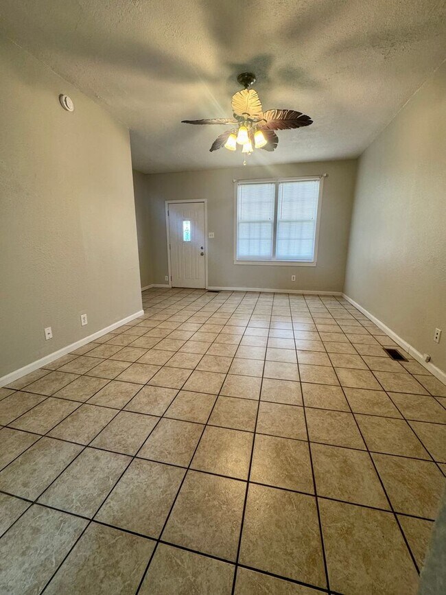 Photo - Newly Remodeled Southside 2B house with Garage