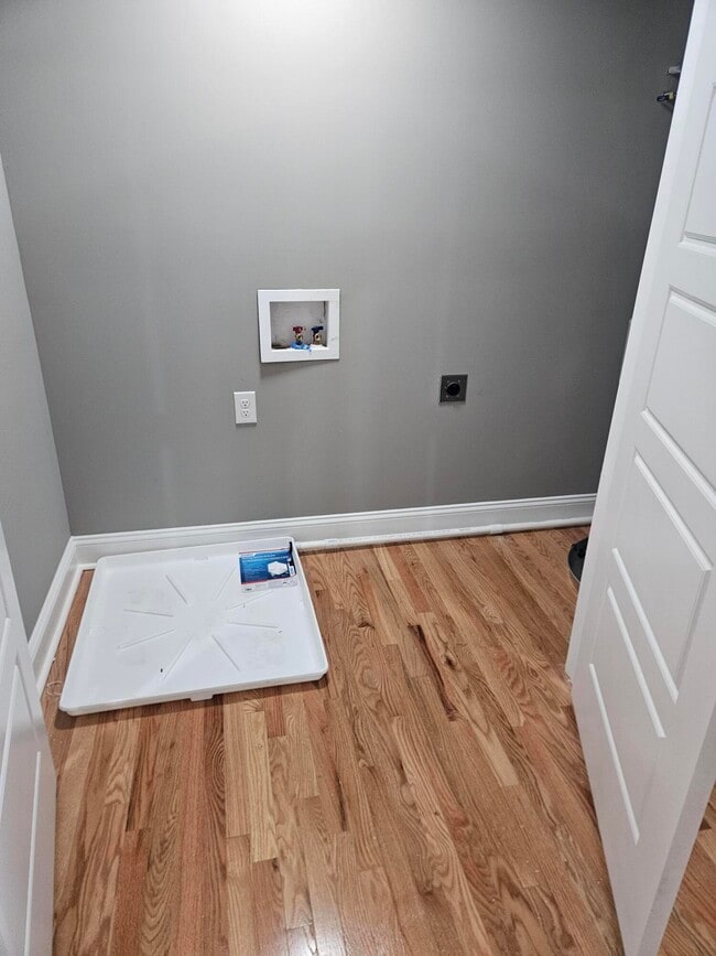 Photo - 402 Gunn St Unit 101