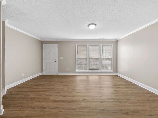 Photo - Newly Renovated 2BR, 2.5 BA in Greer SC