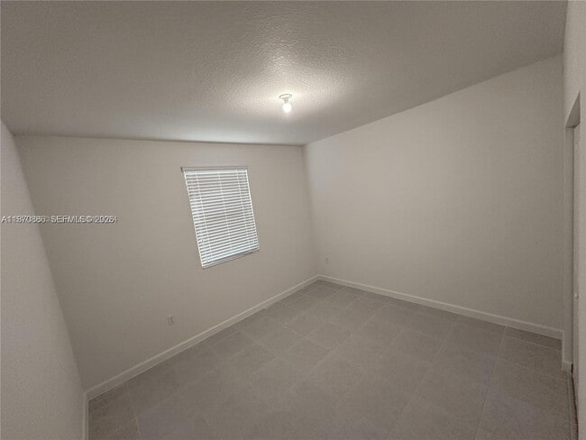 Photo - 14804 SW 162nd St