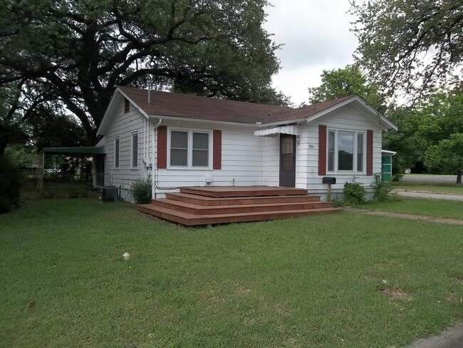 Building Photo - 2 BEDROOM, NEAR UMHB