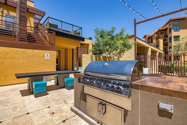 Photo - IMT Desert Ridge