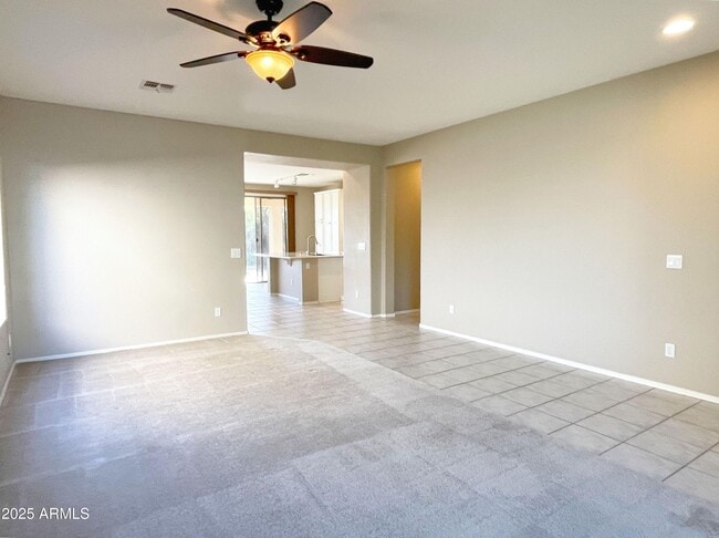 Photo - 2737 W Wayne Ln