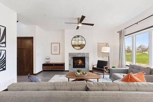 Photo - 22060 Brenly Wy