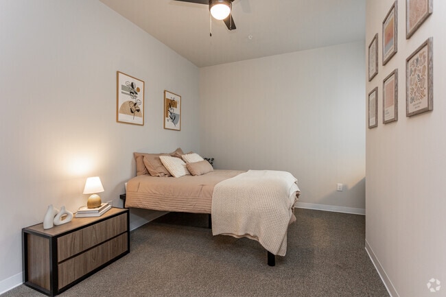4BR, 4BA - 1,347SF - Primary Bedroom