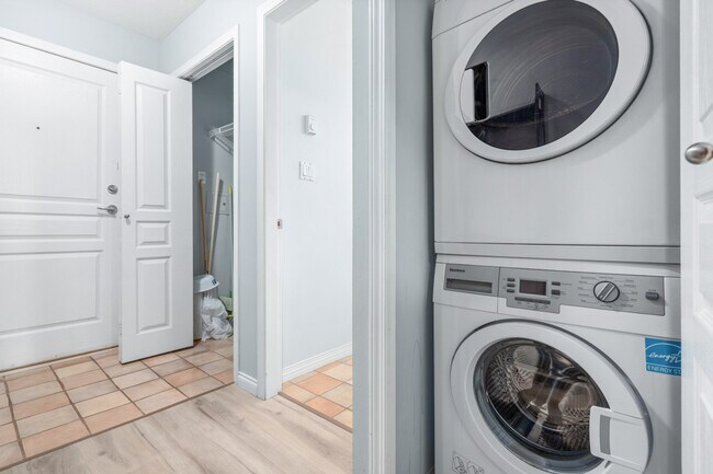 Photo - 3335 W 4th Ave Unité SI ID1464954P