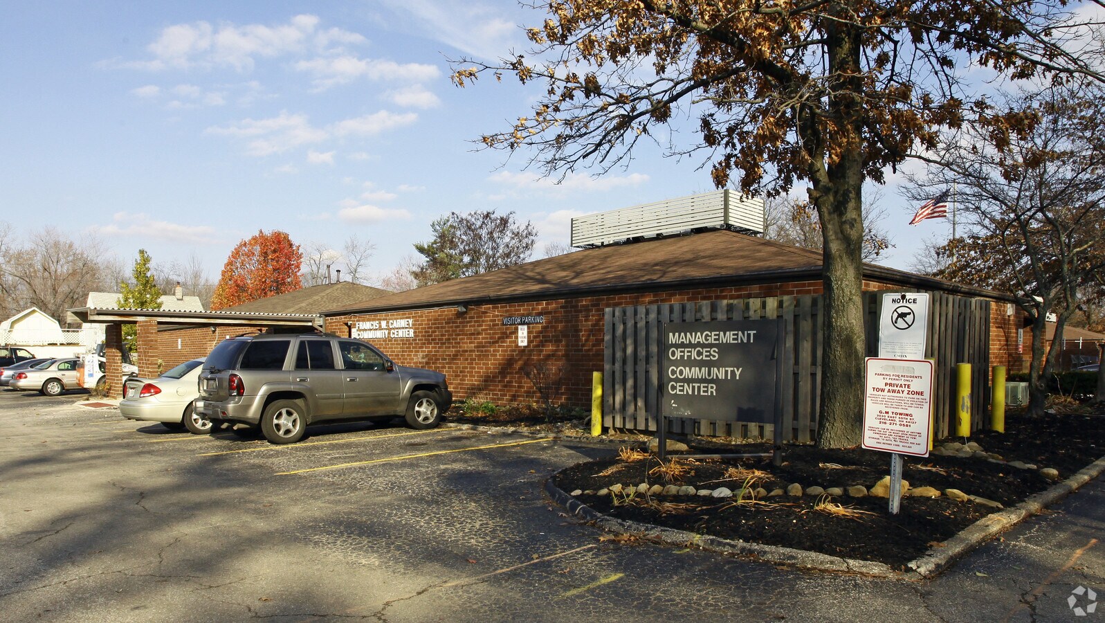 Photo - Oakwood Villa