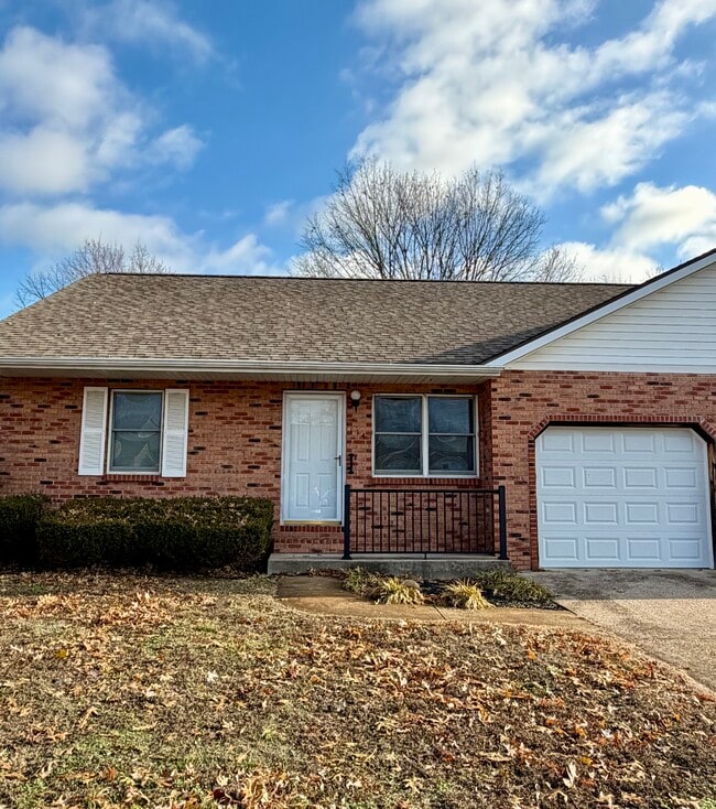 Building Photo - 114 Clearwater Ct Unit 114 Clearwater Ct