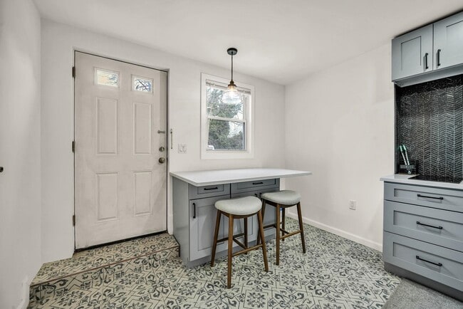 Photo - 84 Neptune Ave Unit 1b