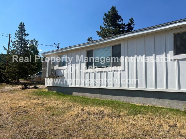 Photo - 1388 Country Ln