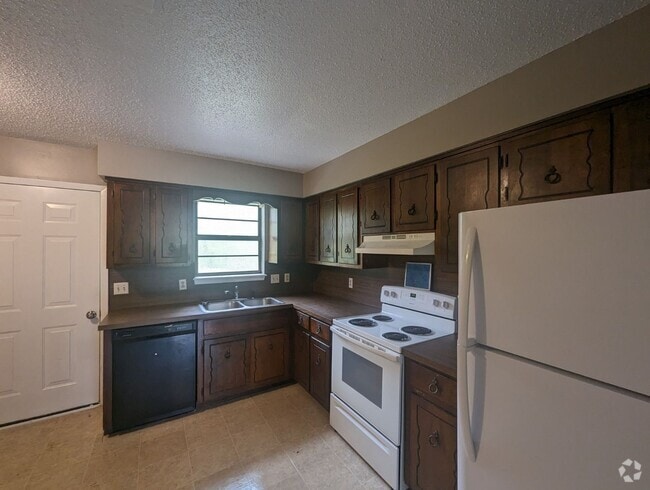 Building Photo - 130/140 Broadwater Duplex Unit 130 Broadwater Lane Rental