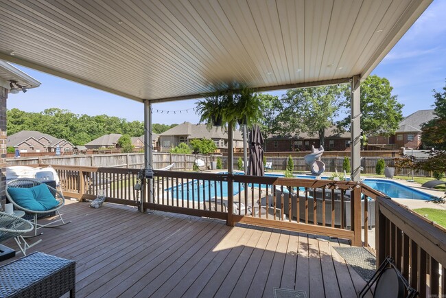 Photo - 37 Cypress Creek Dr