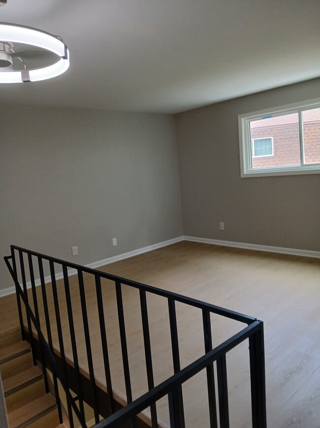 Photo - 167 Briarwood Dr Unit 167 Briarwood Dr