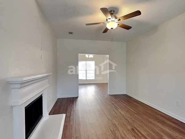 Photo - 2613 Newtons Crest Cir