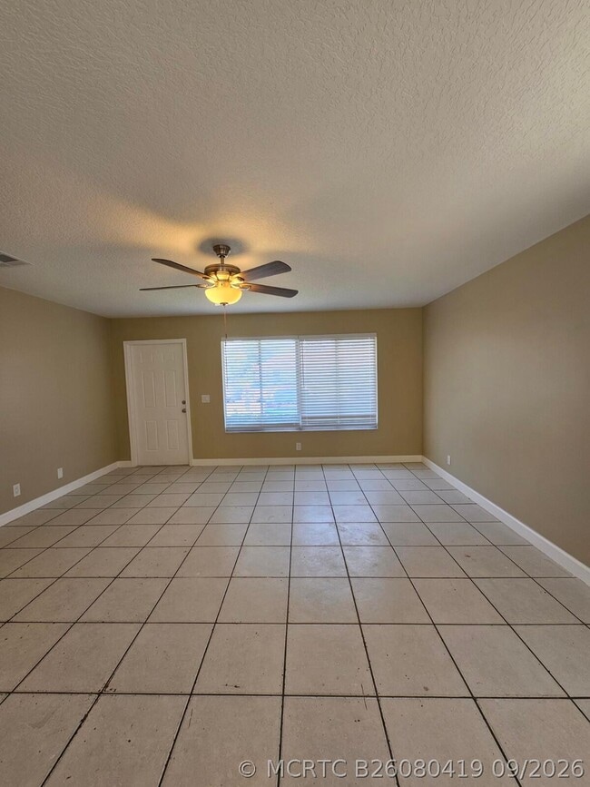 4876 Orleans Ct