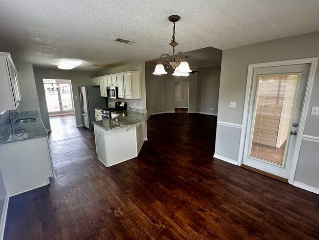 Photo - 27078 Stratford Glen Dr
