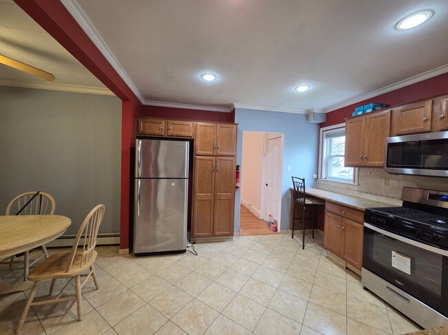 Building Photo - 289 Burgess Pl Rental
