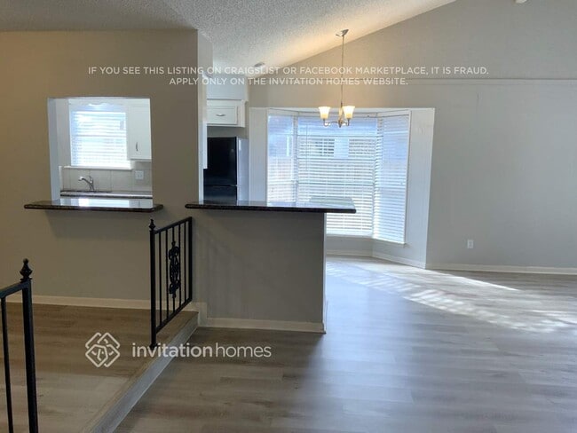 Photo - 2306 Cambridge Ct N