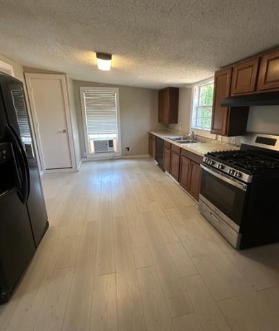 Photo - 802 Cross Timber St