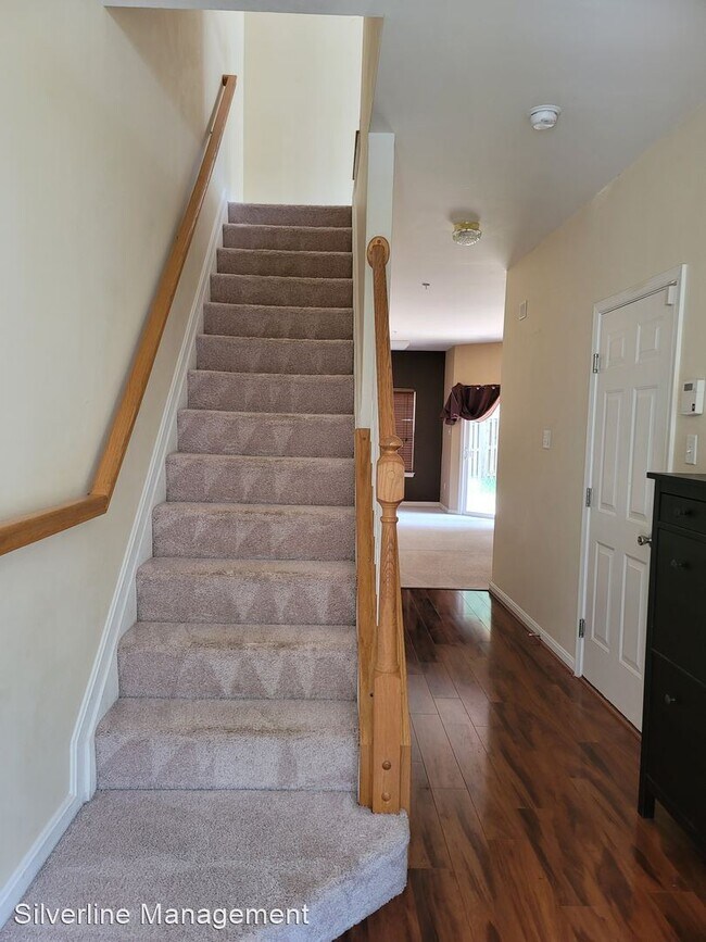 Photo - 2503 Running Wolf Trail