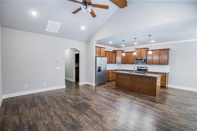 Photo - 213 Alder St