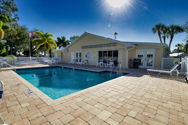 Photo - Seasonal Short-Term 2 Bedroom 2 Bathroom Villa located in Plantation!
