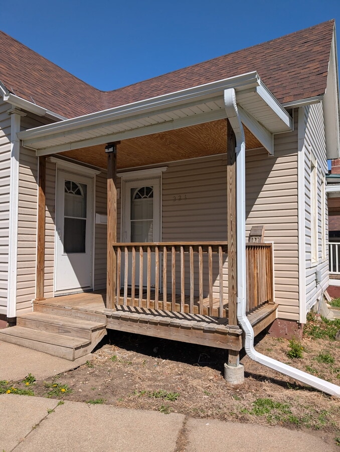 Photo - 221 Lincoln St