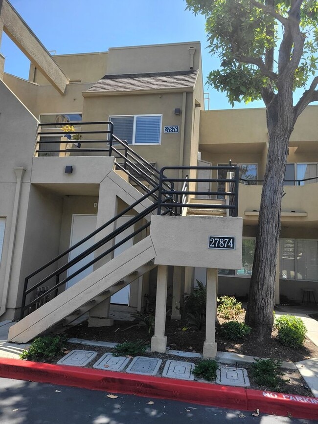 JUST REFURBISHED SPACIOUS DUAL MASTER COND... - JUST REFURBISHED SPACIOUS DUAL MASTER COND... Condo