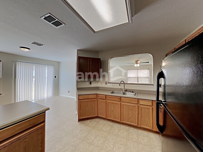 Photo - 9831 Carswell Peak