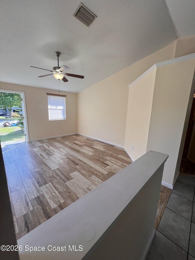 Photo - 1330 Lichty St