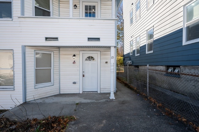 Photo - 13 Seward St Unidad 1