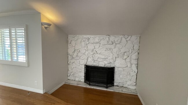 Photo - 5138 W 141st St