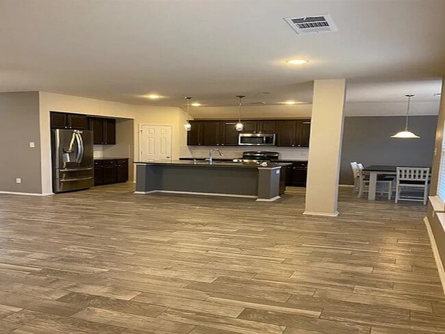 Photo - 1506 Canyon Creek Rd