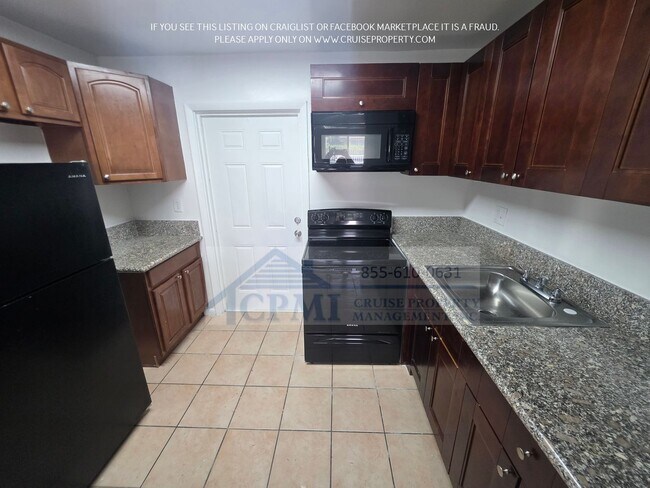Photo - 8430 NW 40th St Coral Springs, FL 33065
