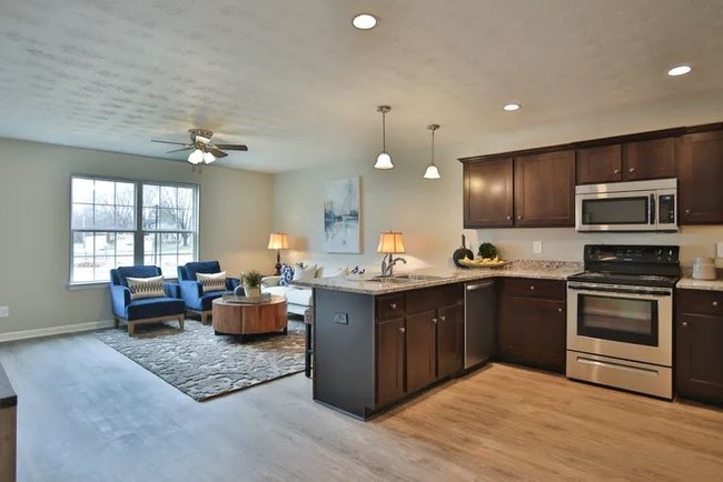 Building Photo - Six Mile Lane Apartments