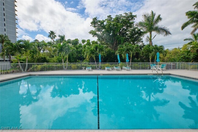 Photo - 5550 Heron Point Dr Unit 1601