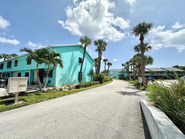 Building Photo - 13509 S Indian River Dr Unit 406