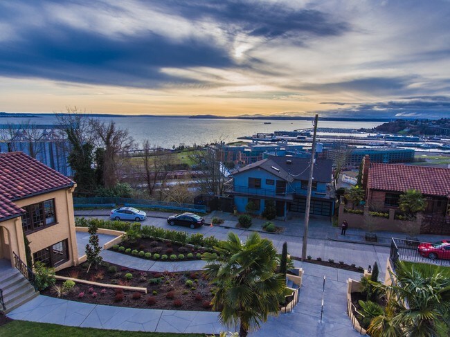 Photo - Villa Franca Apartments