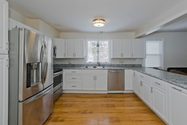 Photo - 159 N Monson Rd