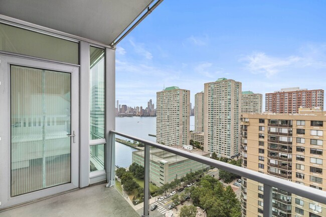 Building Photo - 20 Newport Pkwy Unit 2303 Rental